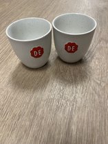 2 Douwe Egberts kopjes