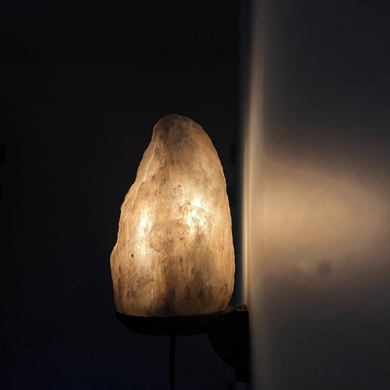 Dimbare Himalaya zoutlamp Aura - 8-10 KG