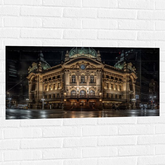 Muursticker - Gebouw - Stad - Groot - Verlicht - 100x50 cm Foto op Muursticker