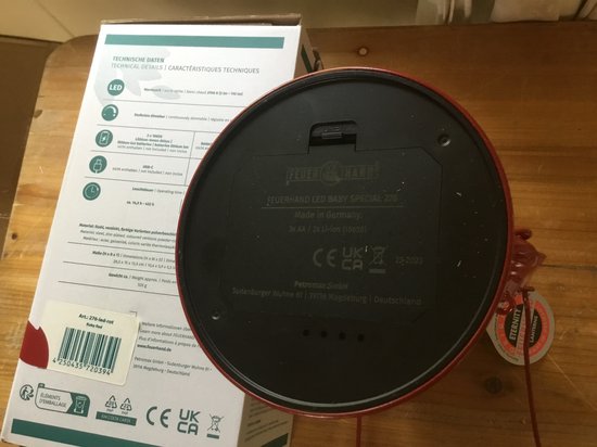 Feuerhand LED Stormlamp 276 Robijn Rood — afbeelding 2