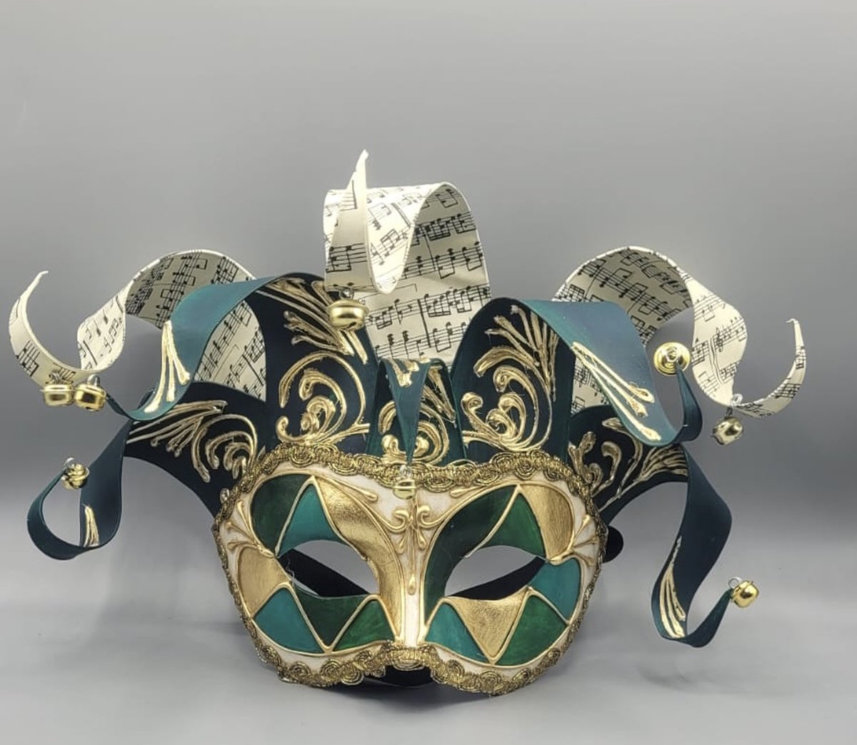Venetiaans masker heren - handgemaakt - Gala masker - Herenmasker in groen en goud - Gemaskerd bal maskers - carnaval masker - oogmasker carnaval - carnaval outfit - masker bal - carnavals masker