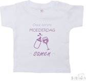 Soft Touch T-shirt Shirtje Korte mouw "Onze eerste moederdag samen!" Unisex Katoen Wit/lila Maat 62/68