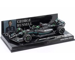 Mercedes-AMG Petronas F1 Team W14 E Performance #63 2023 - 1:43 - Minichamps