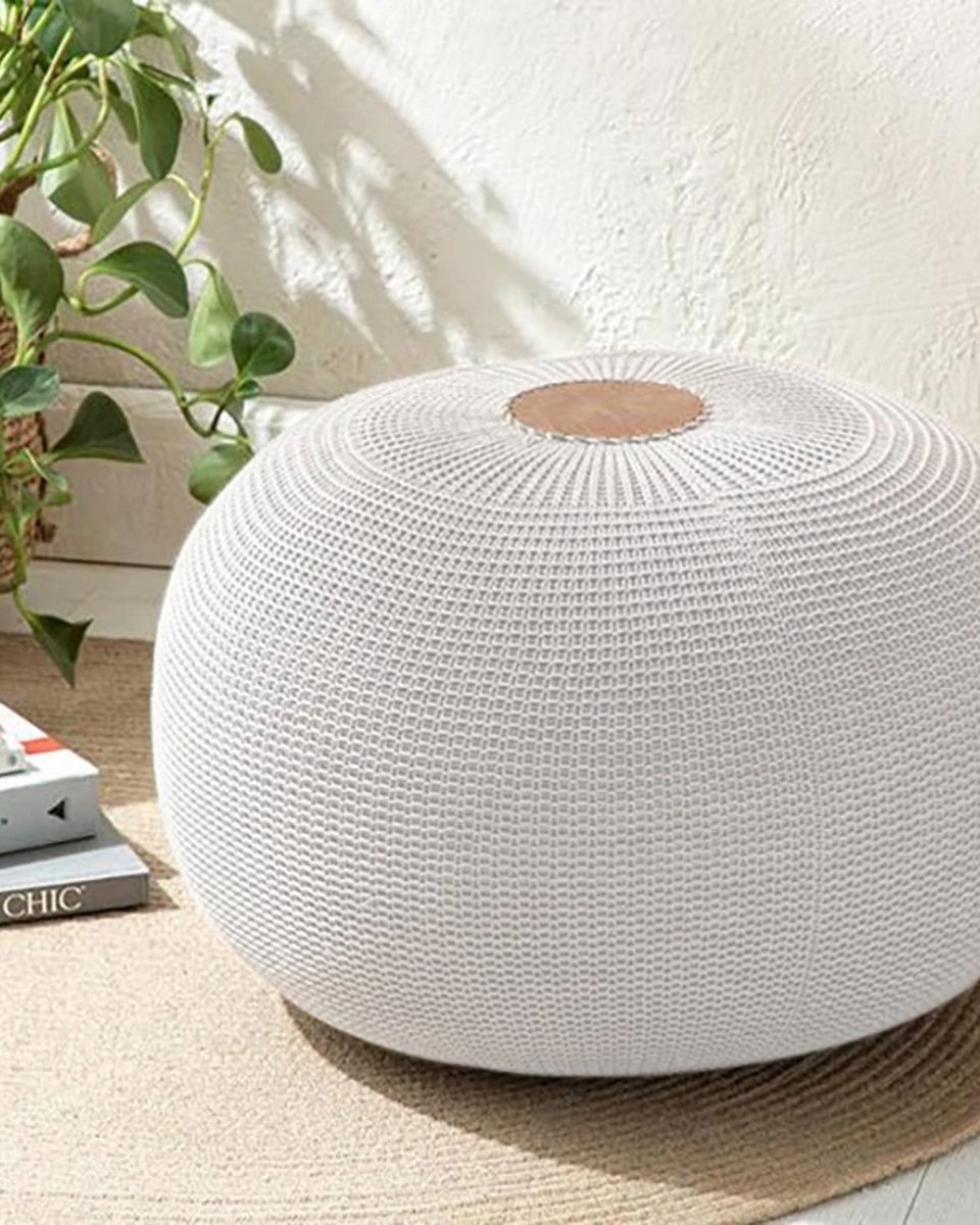 English Home - Knitting Poef - Handgebreide Voetenbank - 37x50 cm - Ecru Off White - Stijlvol en Comfortabel