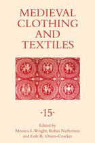 Medieval Clothing and Textiles 15