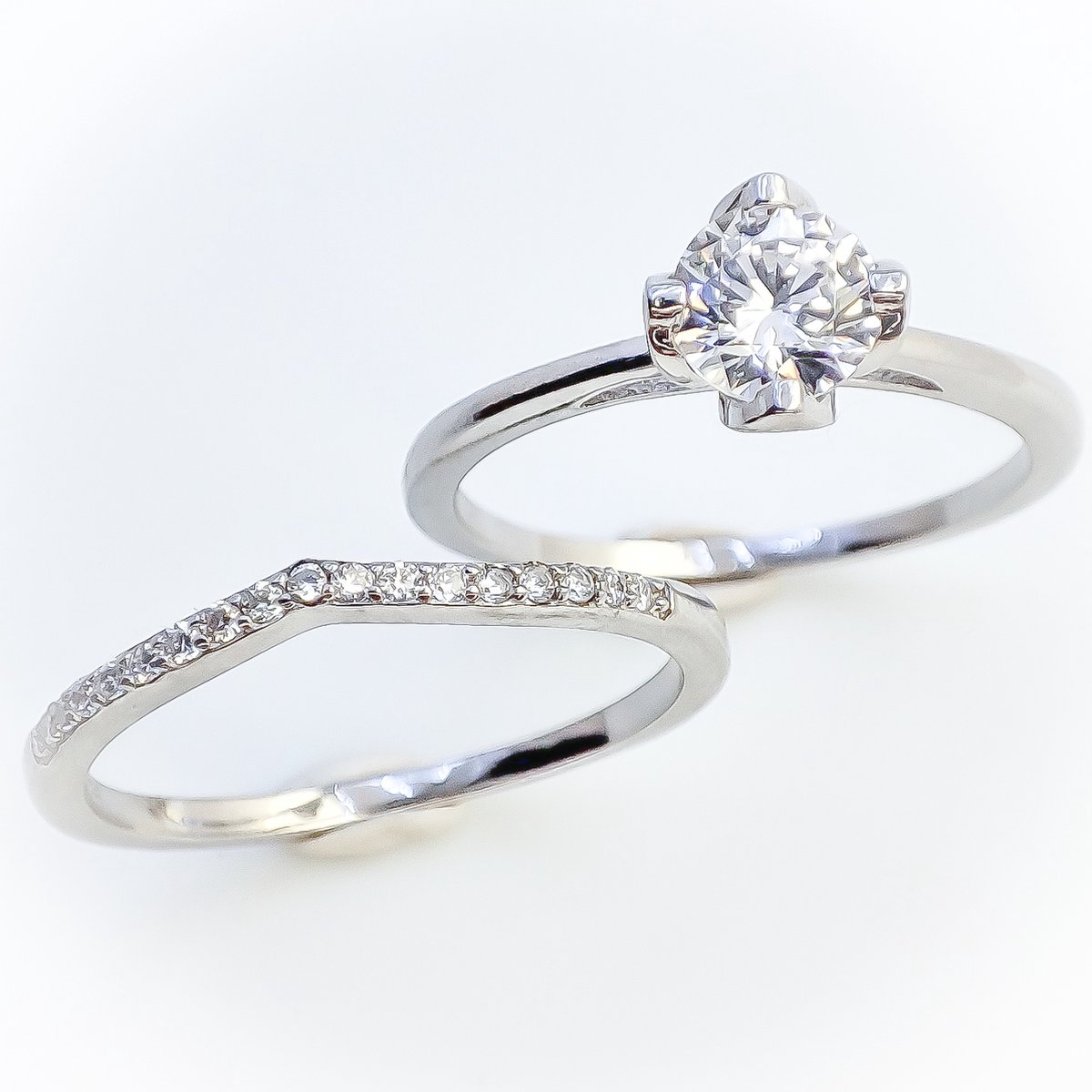 Sterling zilveren 2,5 mm Petite Twisted Vine Moissanite of gesimuleerde Diamond Ring trouwring bijpassende ring