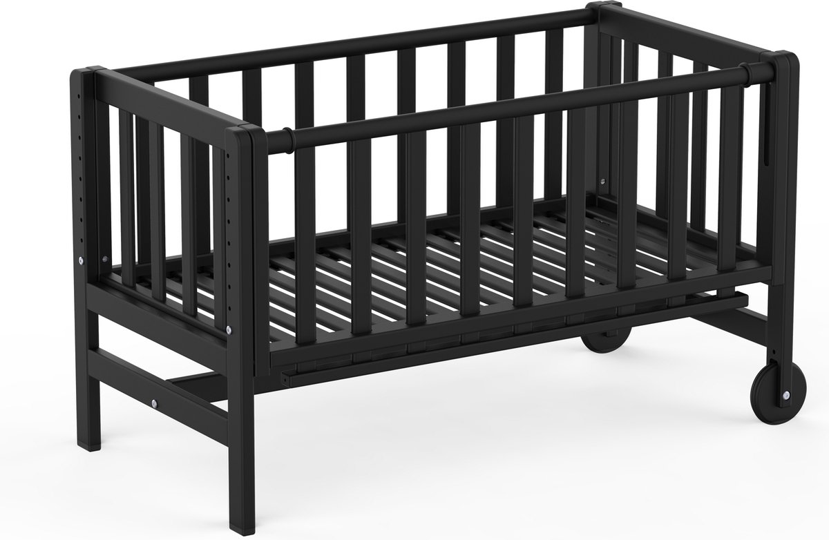Bol.com Geuther Betty Co-Sleeper, Aanschuifbed, Wieg - Met Wielen - 45x90 cm - Babybedje tot 9 kg - Massief beukenhout - Zwart aanbieding