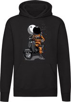 Astronaut op een scooter Hoodie - ruimte - maan - space - ruimtevaart - unisex - trui - sweater - capuchon