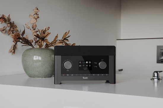 Teufel RADIO 3SIXTY - Internetradio met DAB+ /FM - Bluetooth - Spotify Connect - 360-gradengeluid - Voorkeuzezenders - zwart