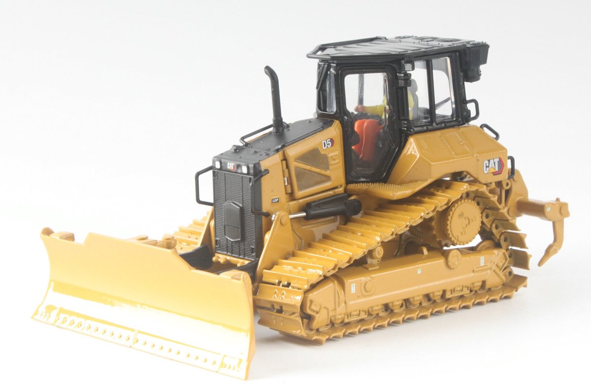 Cat D5 LGP Bulldozer - Diecast Masters - 1:50 - High Line Series