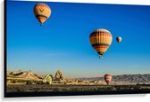 WallClassics - Canvas - Vier Luchtballonnen in de Lucht - 120x80 cm Foto op Canvas Schilderij (Wanddecoratie op Canvas)