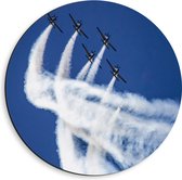 WallClassics - Dibond Muurcirkel - Groep van Vijf Vliegtuigen met Witte Rookstrepen - 40x40 cm Foto op Aluminium Muurcirkel (met ophangsysteem)