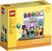 LEGO Verjaardags Diorama - 40584