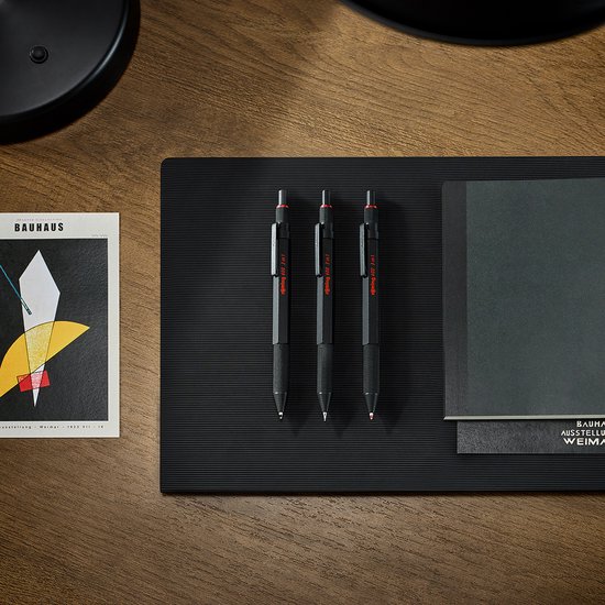 rOtring 300 Multipen 3-en-1 | stylo à bille et portemine | Pointe de crayon de 0 | Pointes de stylo bille à encre noire et rouge | Boîtier noir