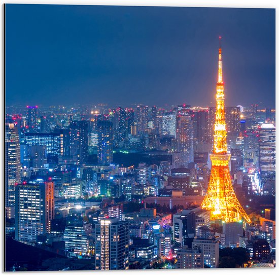 Dibond - Skyline in Tokio met Verlichte Tokiotoren - 50x50 cm Foto op Aluminium (Wanddecoratie van metaal)