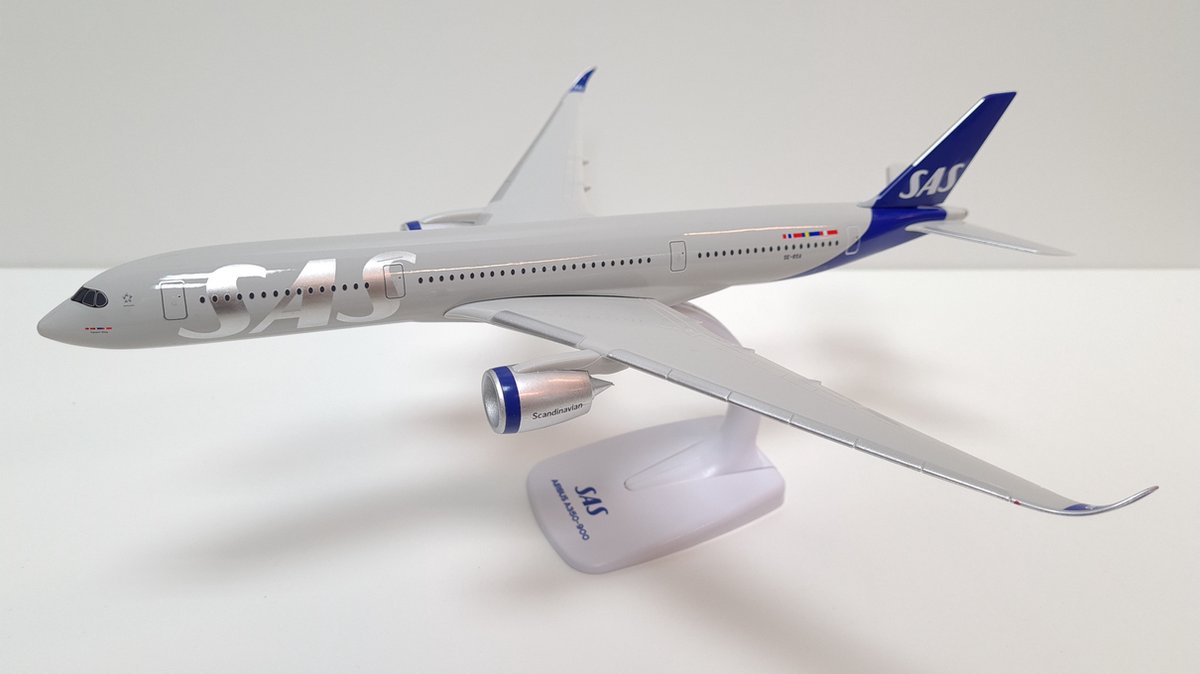 SAS schaalmodel vliegtuig Airbus A350-900 schaal 1:200 lengte 33,40cm