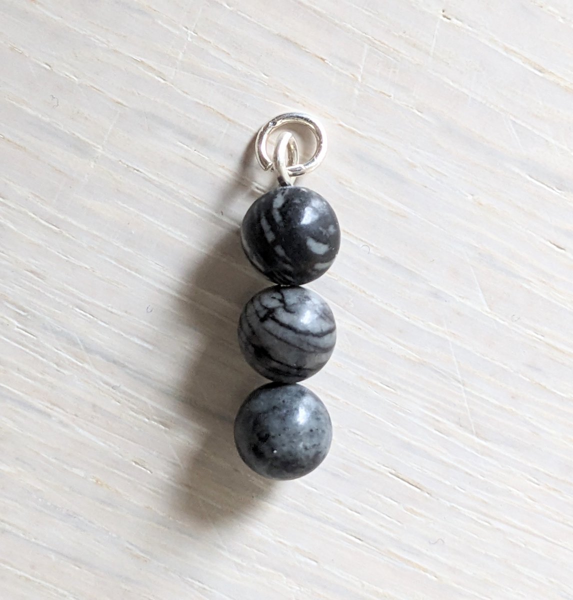 M-apART-edelsteen-Black Silk Stone-hanger-925-zilver