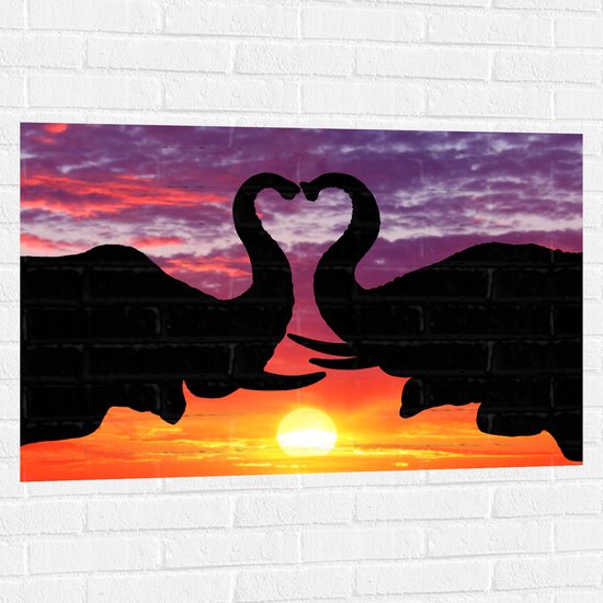 Muursticker - Silhouet van Koppel Olifanten met Hartvormige Slurfen - 105x70 cm Foto op Muursticker