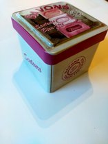 Boîte à savon en métal carrée avec impression Savons rose - Boîte de rangement Vintage - Savon à main français - Savon de Marseille Savon de Marseille