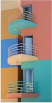 WallClassics - Poster (Mat) - Gekleurd Gebouw en Balkons - 50x100 cm Foto op Posterpapier met een Matte look