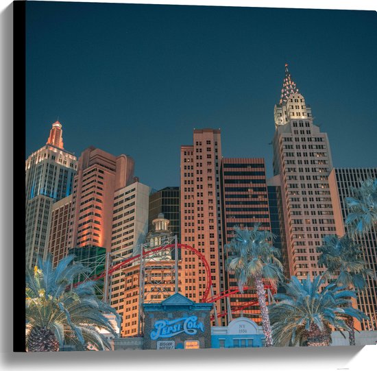 WallClassics - Canvas - Hotel en Casino Gebouw - New York - 60x60 cm Foto op Canvas Schilderij (Wanddecoratie op Canvas)