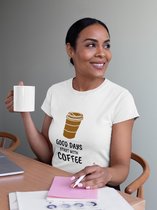 Shirt - Good days start with coffee - Wurban Wear | Grappig shirt | Koffie | Unisex tshirt | Koffiezetapparaat | Koffiebonen | Wit, Rood & Zwart