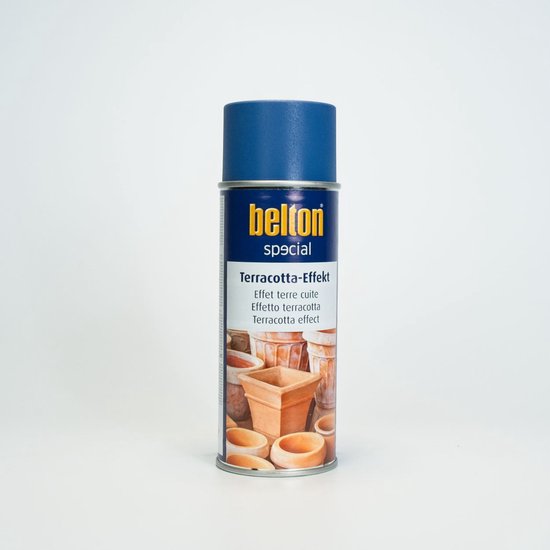 Belton spuitbus met terracotta-effect in blauwe kleur. Op de bus staan afbeeldingen van terracotta potten.