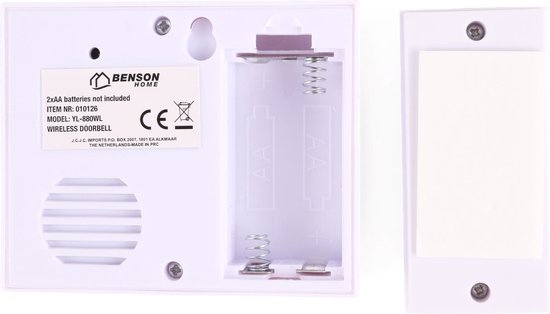 Achterkant van de deurbelset. Het batterijvak is open. Tekst: BENSON HOME, 2x AA batterijen niet inbegrepen, MODEL: YL-880WL.