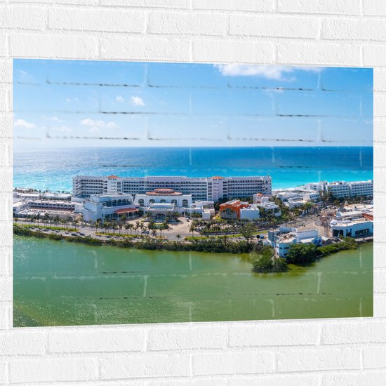 Foto: Muursticker lange boulevard van laguna del condado in san juan puerto rico 100x75 cm foto op muursticker