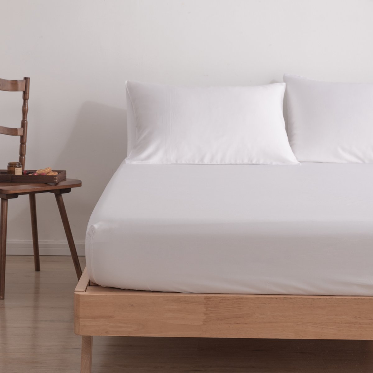 Bamboe hoeslaken Coco White wit 200x210 cm – Standaard matras, zacht, ademend & hypoallergeen | Boomba Bamboo®