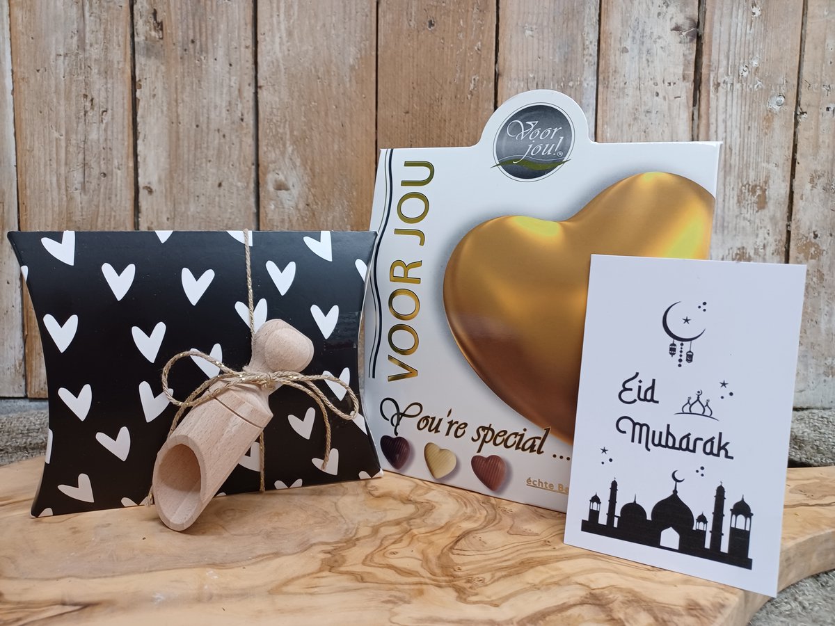ChocoClassic – Eid Mubarak – 20 pralines zonder alcohol | Cadeau | Ramadan | Geschenkidee | Chocolade | Moslim | Vasten | Suikerfeest | Man | Vrouw | Meisje | Jongen | Volwassene | Kind