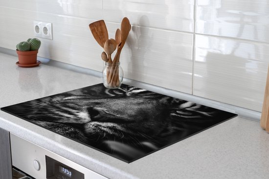 KitchenYeah® Inductie beschermer 78x78 cm - Dieren - Tijger - Wild - Zwart - Wit - Kookplaataccessoires - Afdekplaat voor kookplaat - Inductiebeschermer - Inductiemat - Inductieplaat mat