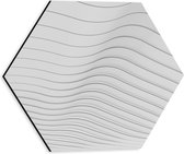 Dibond Hexagon - Golvende Lijnen op Witte Achtergrond - 30x26.1 cm Foto op Hexagon (Met Ophangsysteem)