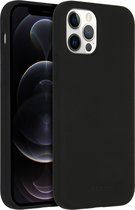 Accezz Hoesje Geschikt voor iPhone 12 Pro / 12 Hoesje Siliconen - Accezz Liquid Silicone Backcover Geschikt voor MagSafe - Zwart