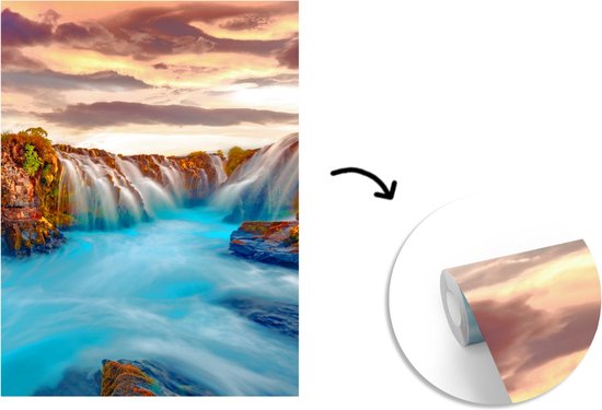 Behang - Fotobehang Waterval - Landschap - Wolken - Natuur - Breedte 165 cm x hoogte 220 cm