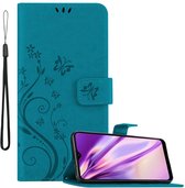 Cadorabo Hoesje geschikt voor Samsung Galaxy A20s in BLOEMEN BLAUW - Beschermhoes in bloemmotief met magnetische sluiting, standfunctie en kaartsleuven Book Case Cover Etui
