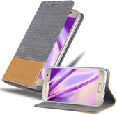 Cadorabo Hoesje geschikt voor Samsung Galaxy S7 in LICHTGRIJS BRUIN - Beschermhoes met magnetische sluiting, standfunctie en kaartvakje Book Case Cover Etui