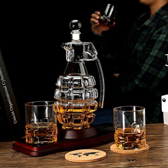 Whiskey Karaf - Handgranaat - Luxe Whisky Karaf Set - 850 ML - Decanteer  karaf -... | bol