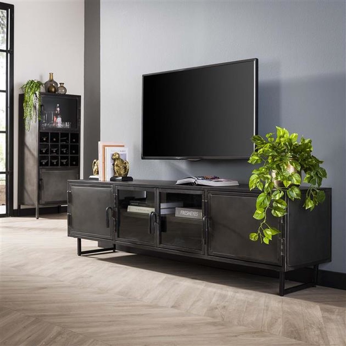 Industrieel TV-meubel Finye zwart metaal 180x40x50 cm