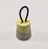 Mapart-beton-pressepapier-geel