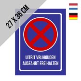Pictogram/ bord | "Uitrit vrijhouden - Ausfahrt freihalten" | NL/ DE | 27 x 36 cm | Niet parkeren | Garagepoort | Uitrit vrijlaten | Parkeerverbod | Stilstaan verboden | Tweetalig | Duits | Nederlands | 1 stuk