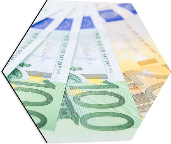 Dibond Hexagon - 100 en 200 Euro Biljetten in Cirkel - 50x43.5 cm Foto op Hexagon (Met Ophangsysteem)