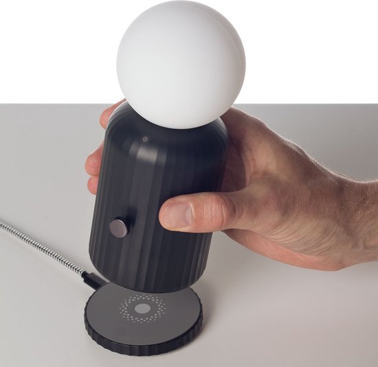 LUND London - Oplaadbare Lamp - draadloze oplader - Gadget - Zwart van Lund — afbeelding 3