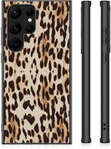 Telefoonhoesje Geschikt voor Samsung Galaxy S23 Ultra TPU Silicone Hoesje met Zwarte rand Leopard