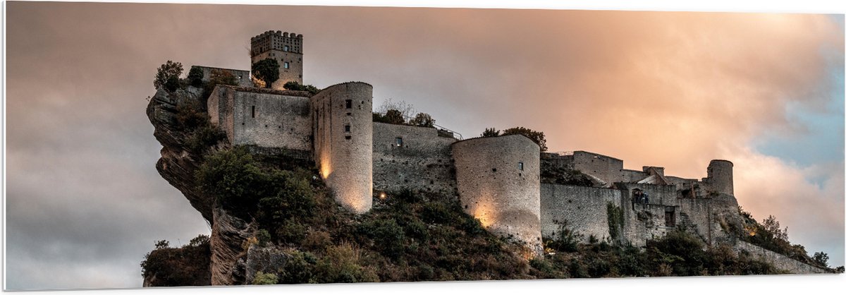 PVC Schuimplaat- Kasteel op een Berg - 150x50 cm Foto op PVC Schuimplaat