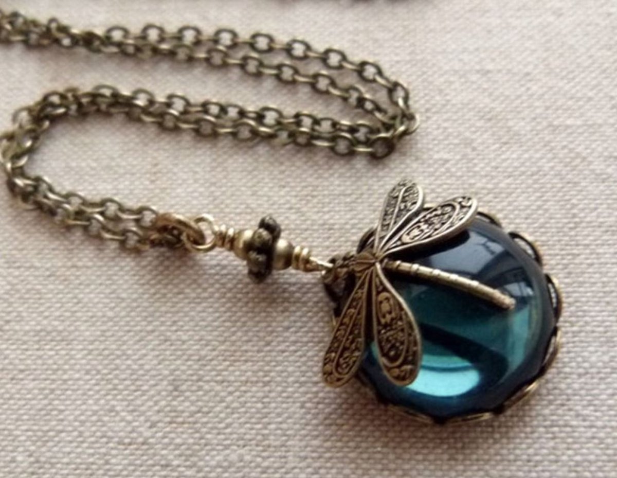 ketting Blauwe Steen met Libelle - met sieradendoosje