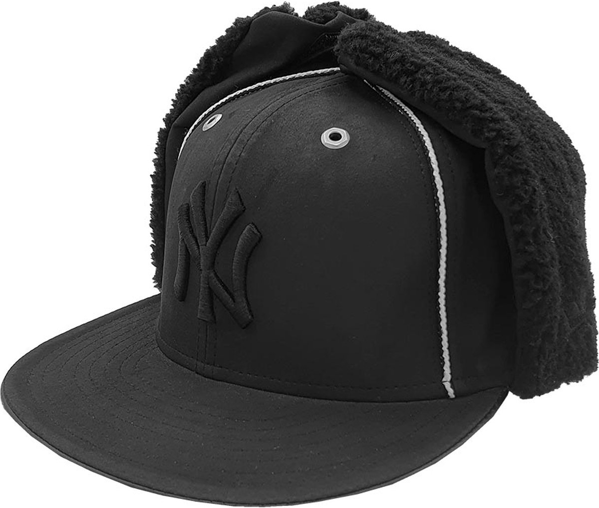 New Era - FITTED Dog Ear Hat - Maat 7 1/4 (57.7CM) New York Yankees - NIET VERSTELBAAR - Zwart Suede