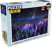 Puzzel Bloemen - Nacht - Lupine - Sterrenhemel - Paars - Natuur - Legpuzzel - Puzzel 500 stukjes