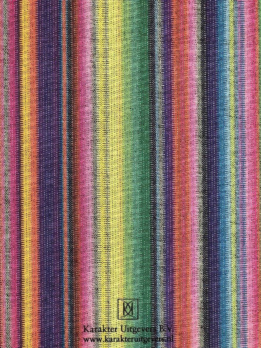 Boek met multicolor streepjespatroon en tekst.