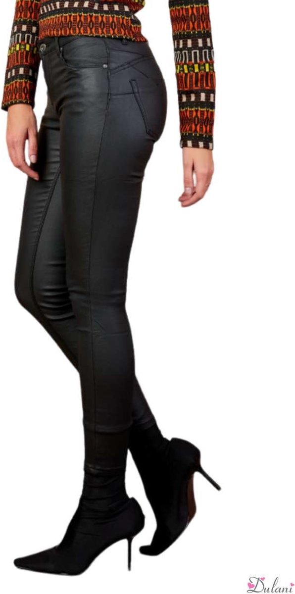 Toxik3 Dames Lederlook Broek, Coated Skinny Push-Up Broek, Normale Taille, Fleecevoering, Stretch, Slim Fit Pasvorm M